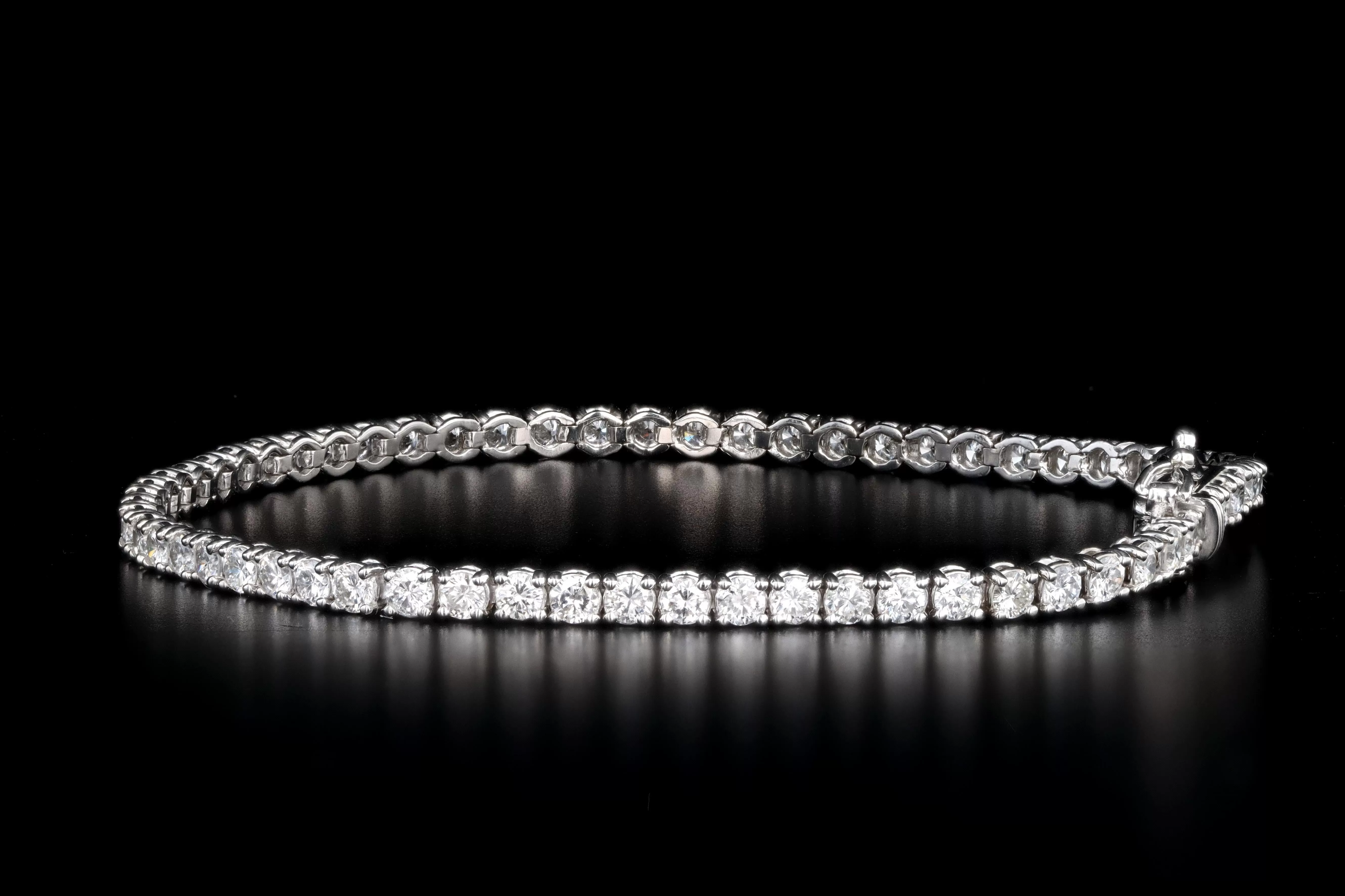 14K White Gold 4.50 Carat Total Weight Round Brilliant Diamond Tennis Bracelet