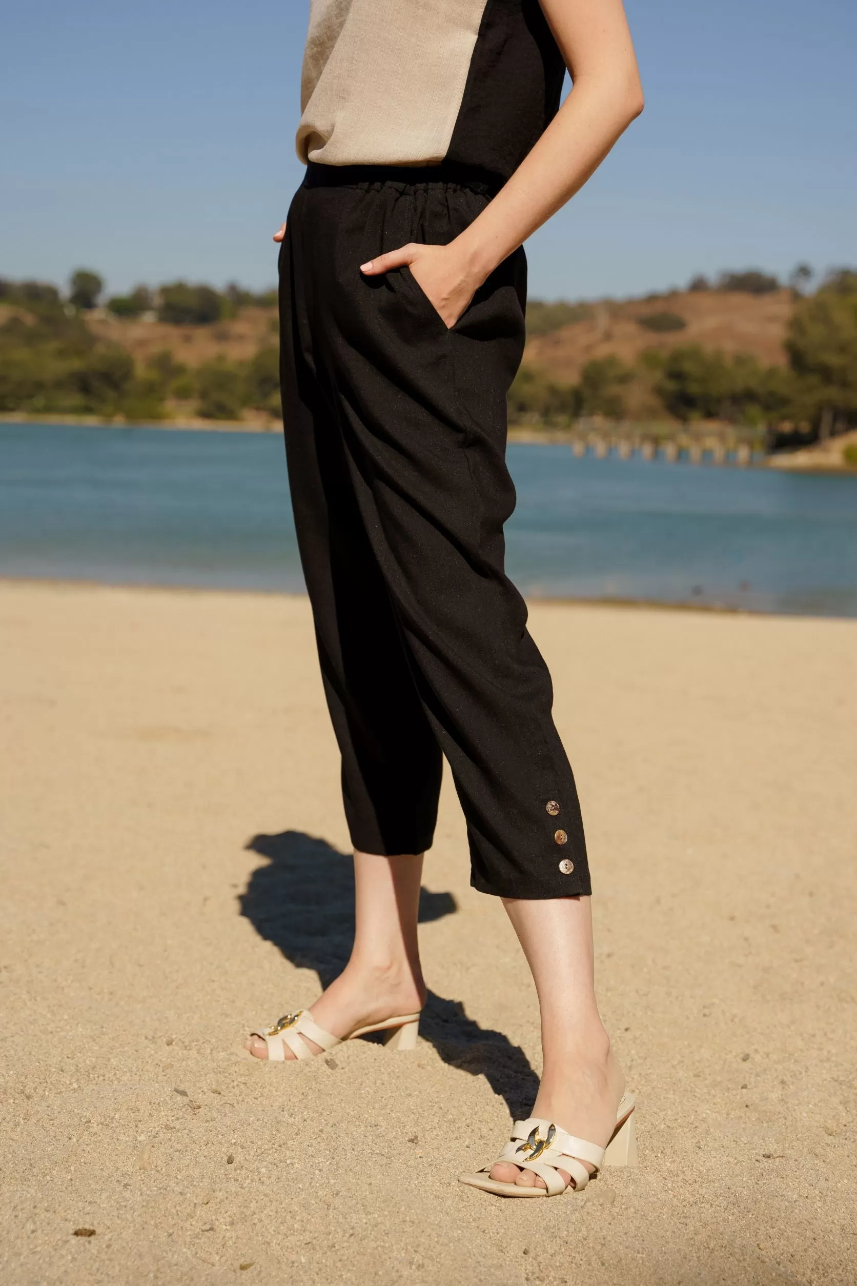 AAPT15 - Crop Linen Pant with Button Details