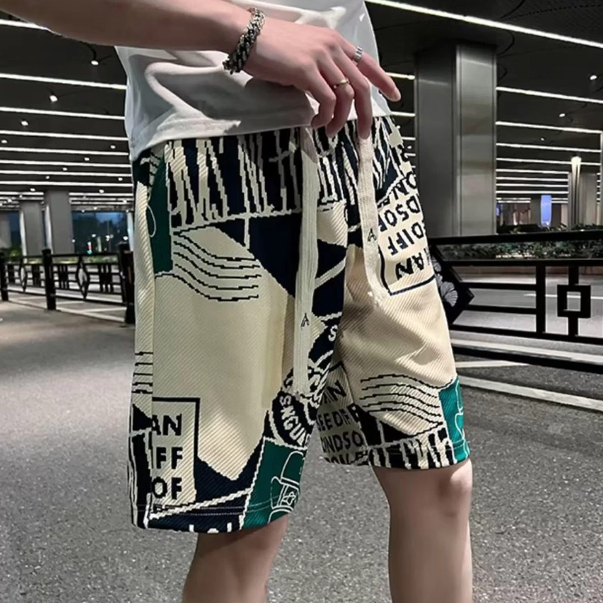 Beige printed quick-dry beach shorts for men