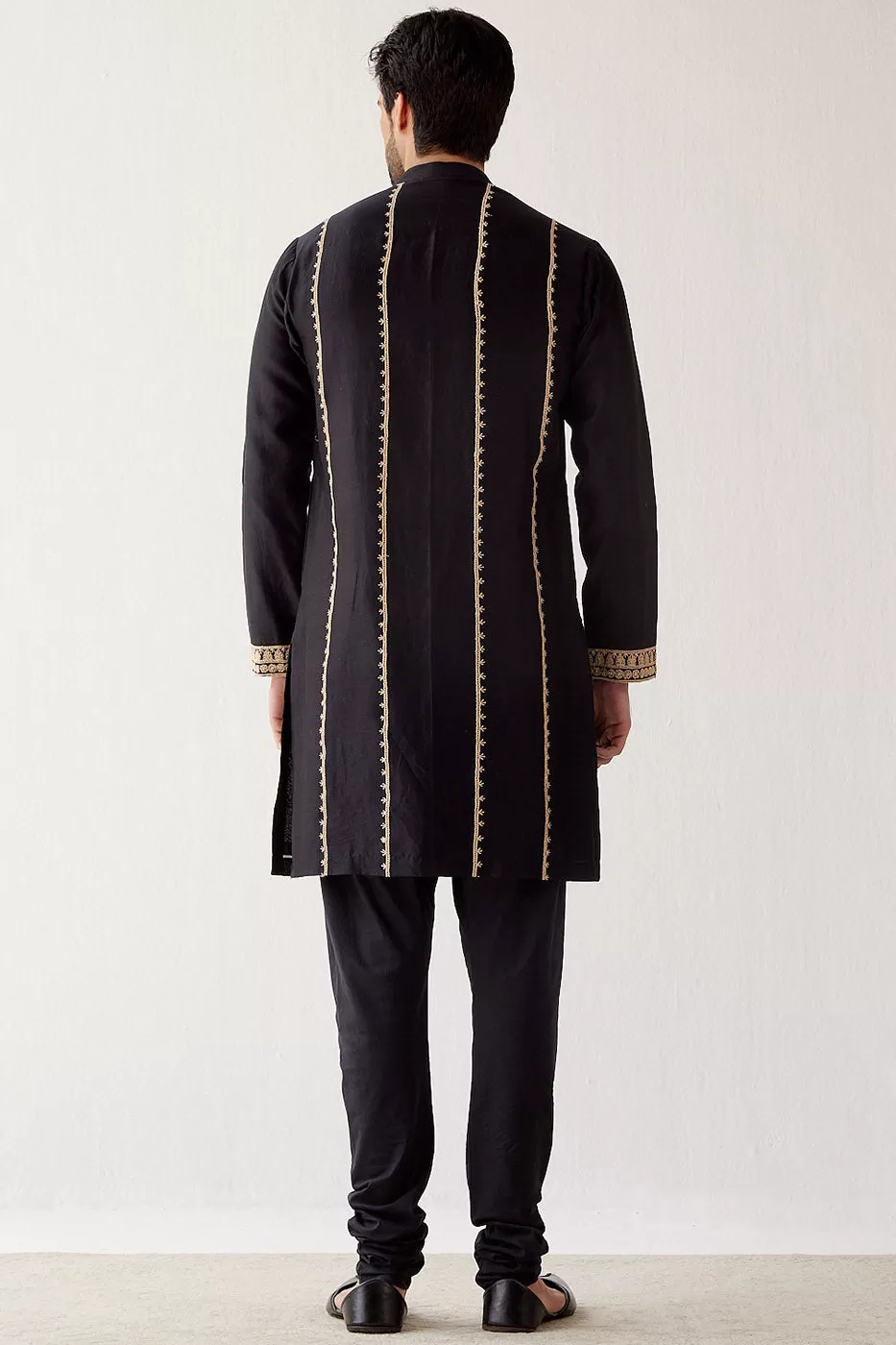 Black Emboidered Chanderi Kurta Set