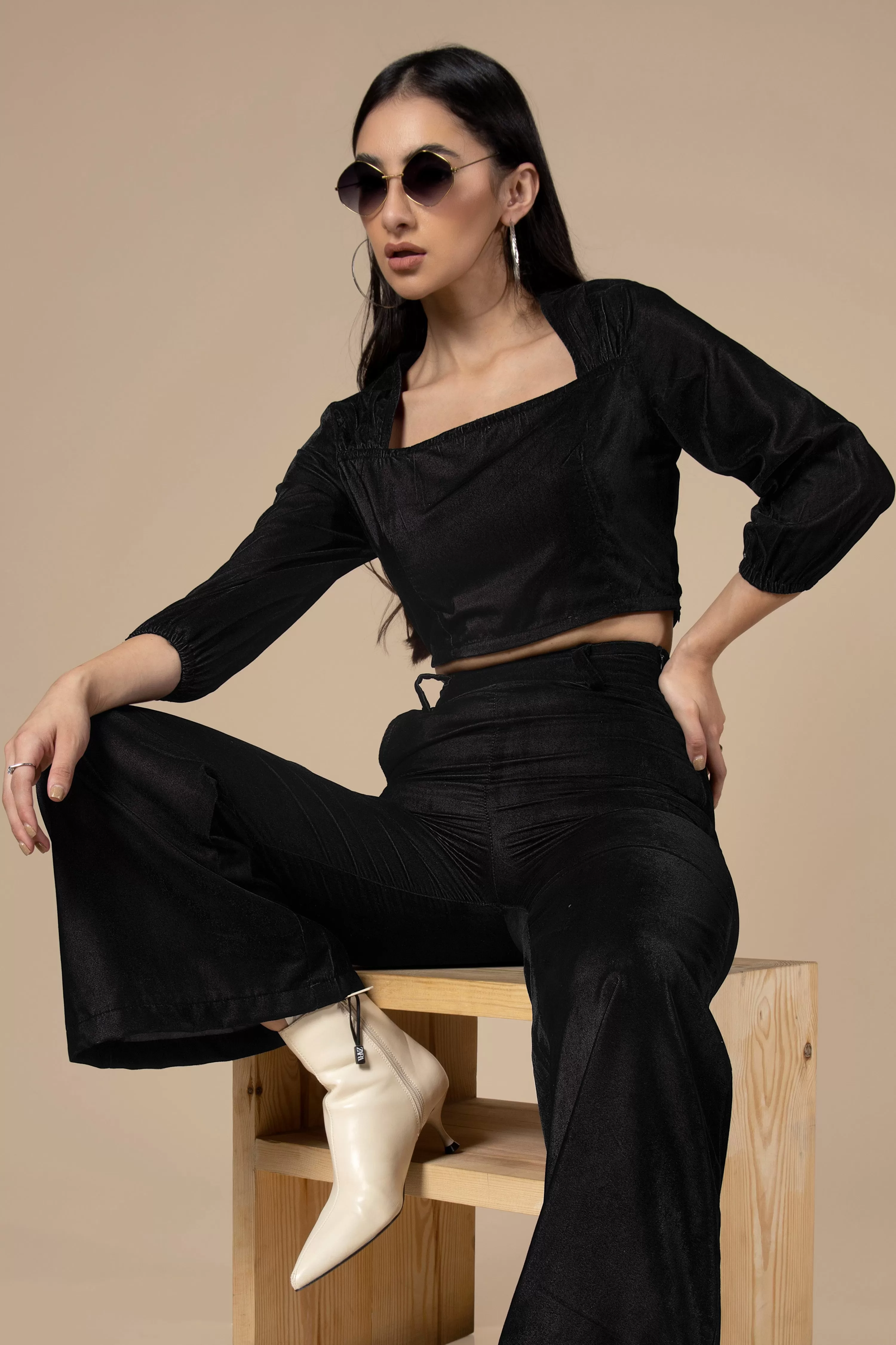 Black Square Neck Velvet  Crop Top For Women