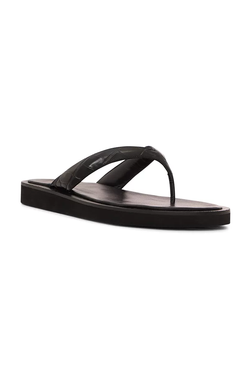 Brooklyn Thong Sandals in Carbone