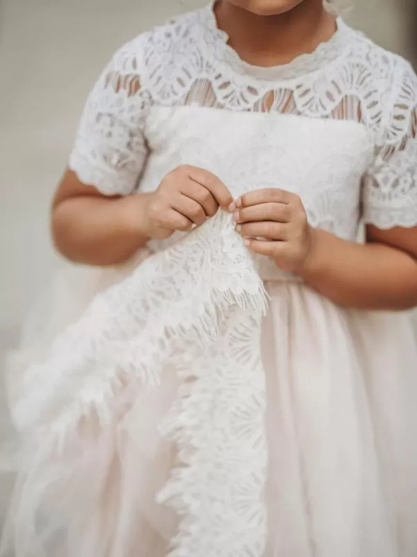 Cute White Short Sleeves Lace Appliques Flower Girl Dresses Kids Party Dresses