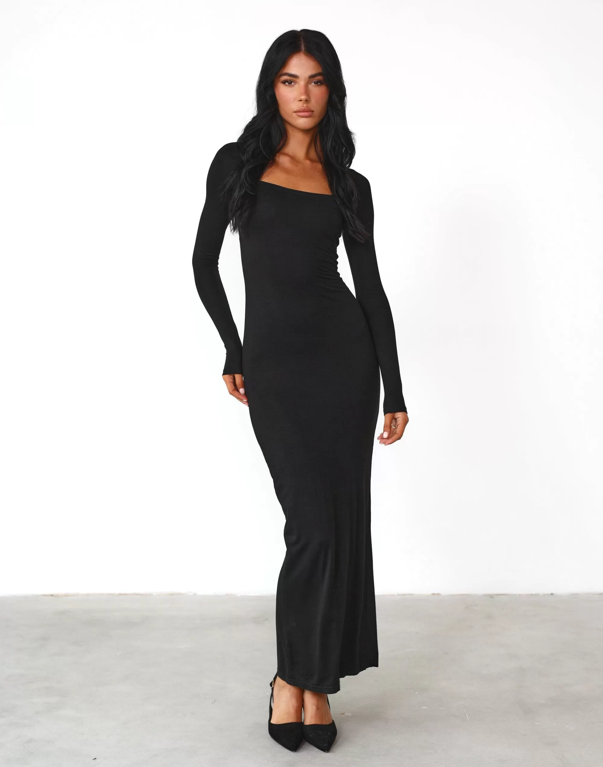 Eyes On Me Maxi Dress (Black)