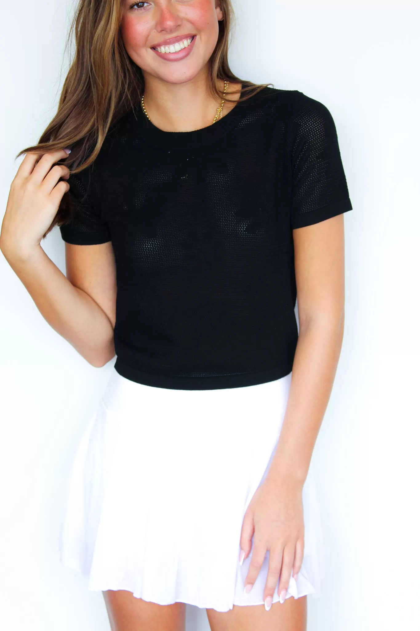 Floral Stitch Cropped Tee- Black