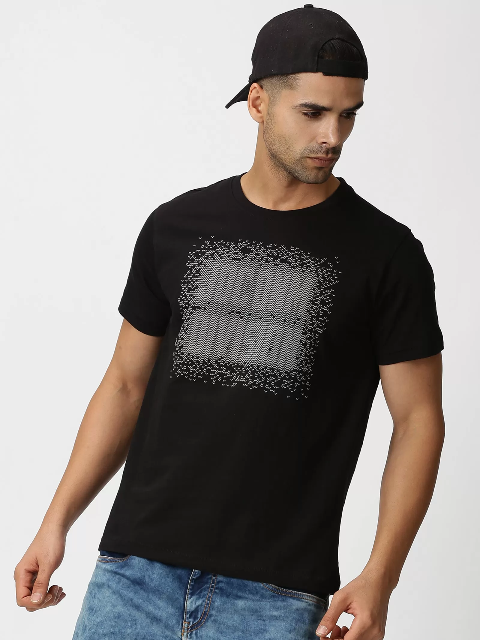 MEN'S BLACK SOLID SLIM FIT T-SHIRT