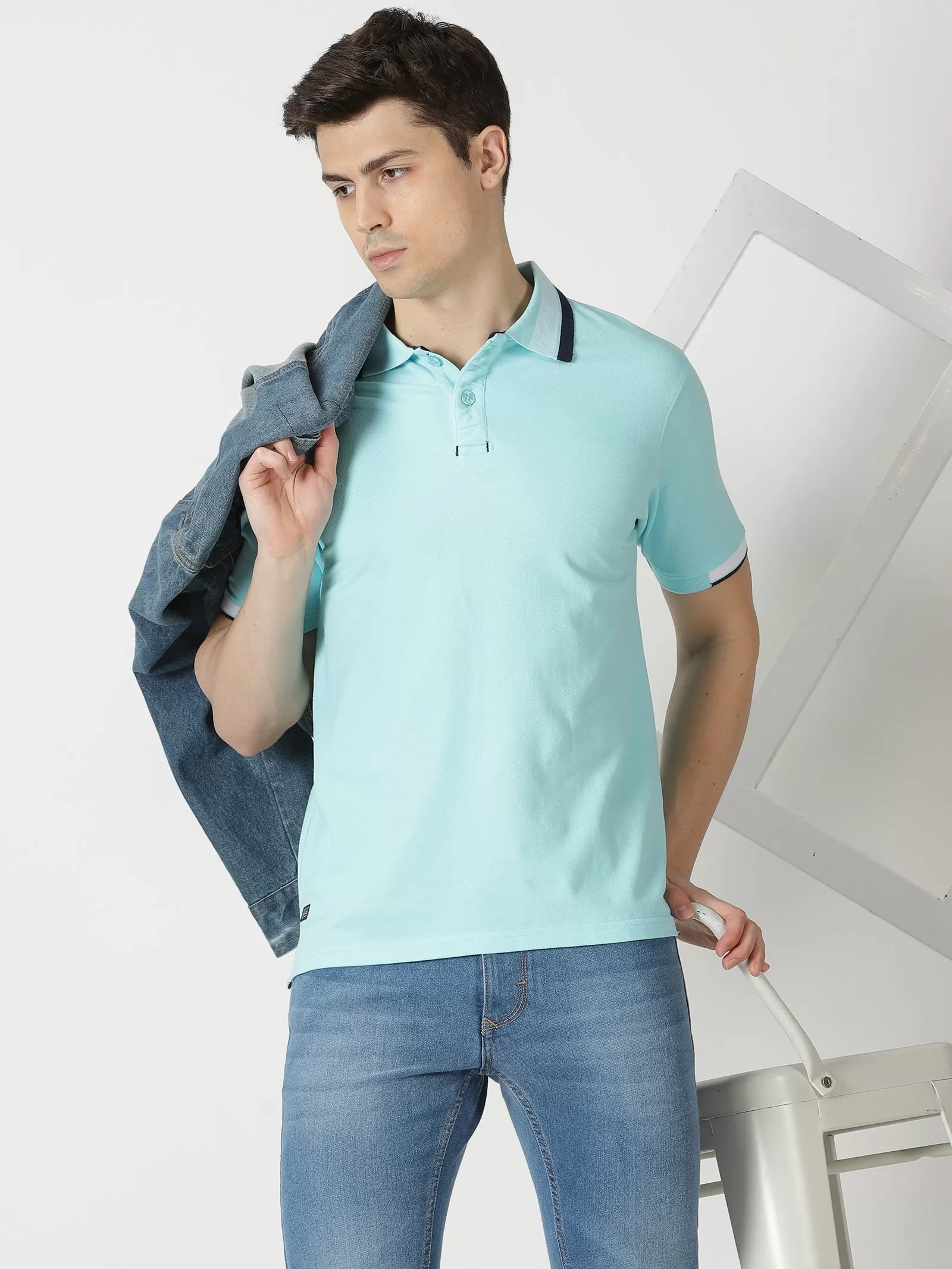 MEN'S BLUE SOLID SLIM FIT T SHIRT