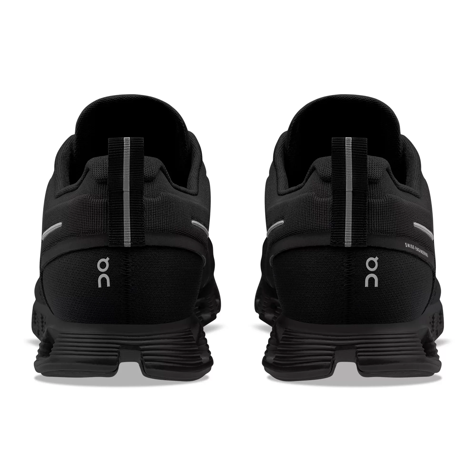 On Running Cloud 5 Trainers Black