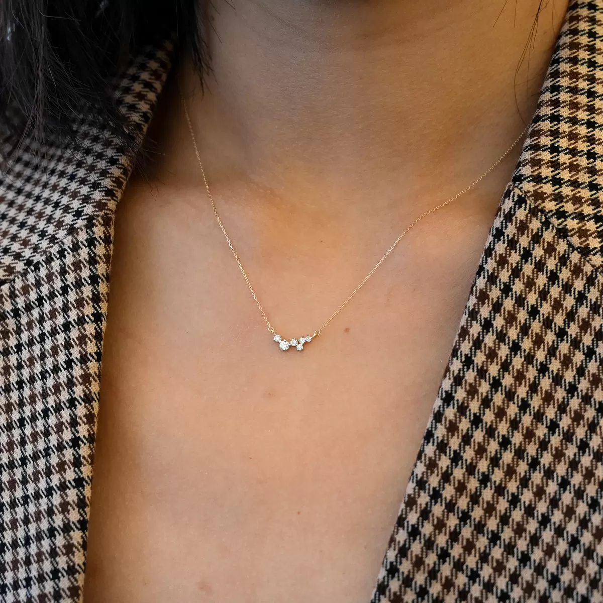 Scattered Diamond Necklace