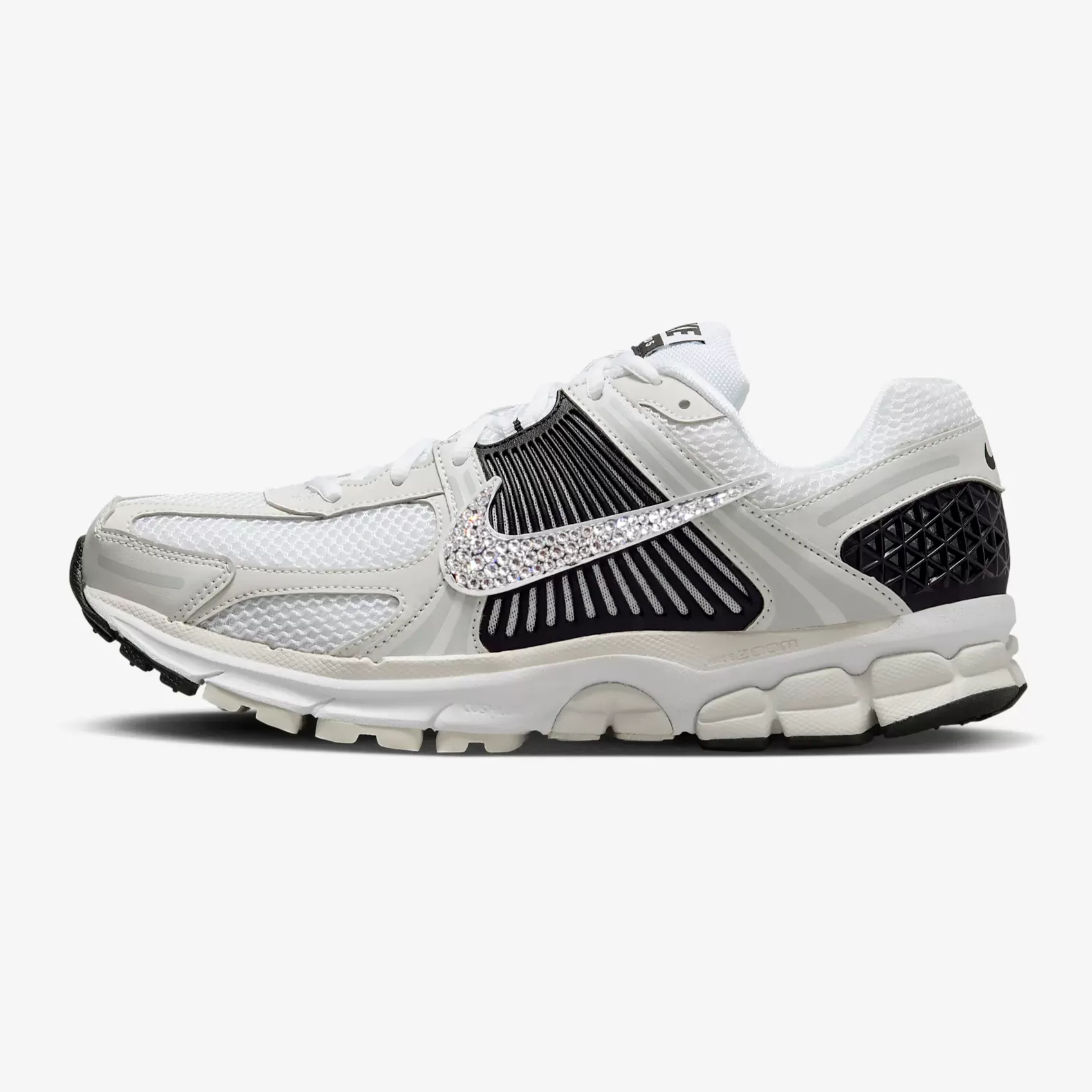 Zoom Vomero 5 Women (White/Black)